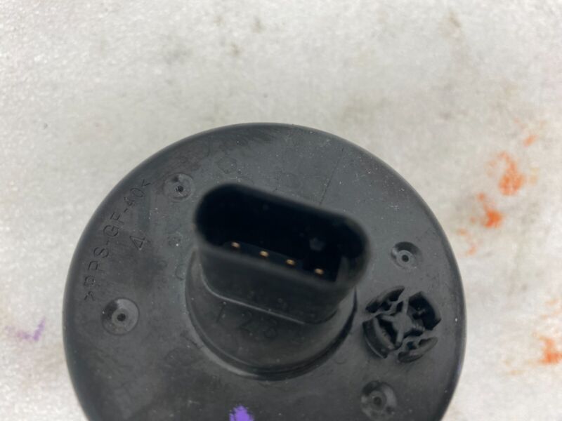 Does Not Apply 2017-2023 Tesla Model 3 M3 Radiator Reservoir Auxiliary Coolant Water Pump Motor