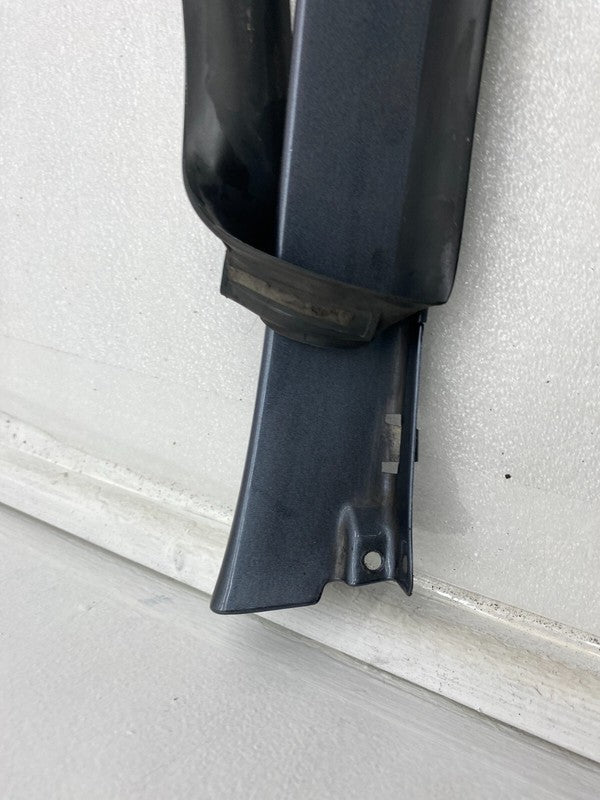 101221500F ⭕12-23 Model S Left Rocker Panel Scuff Plate Molding w/ Rubber Seal 1012215-00-F