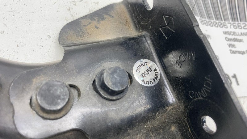 ⭕ 2017-2025 Chrysler Pacifica Rear Right Sliding Door Upper Roller Hinge RH OEM