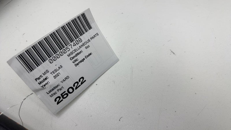 ⭕17-23 Tesla Model 3 Rear Right Door Body Weatherstrip Rubber Seal 109