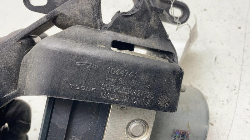 ⭕ 17-23 Model 3 Y ABS Pump Anti-Lock Brake Hydraulic Control Module 10