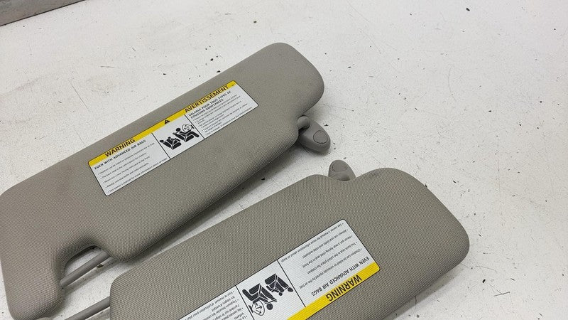 ⭕ 2014-2021 BMW i3 Front Left and Right Side Sun Visor Assembly with Mirror OEM