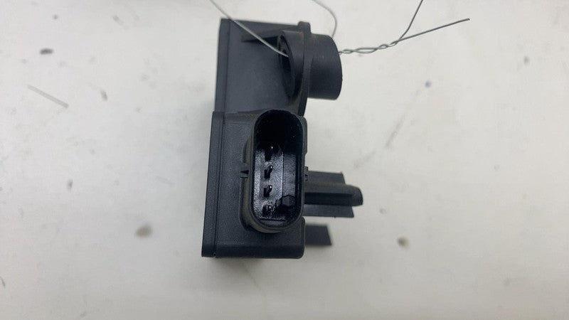 109785500D ⭕ 2017-2023 Tesla Model 3 M3 Rear BCM Computer Body Control Module 1100437-00-B