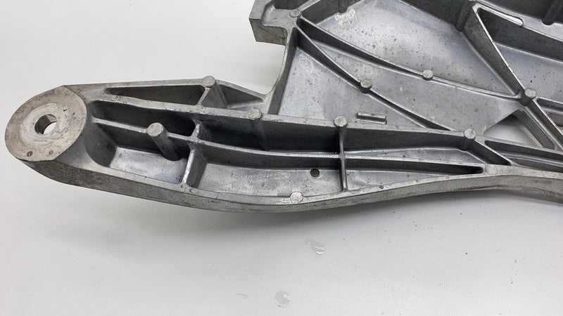 142056700A 2021 2022 2023 Tesla Model S X Rear Subframe Crossmember Stiffener Bracket OEM