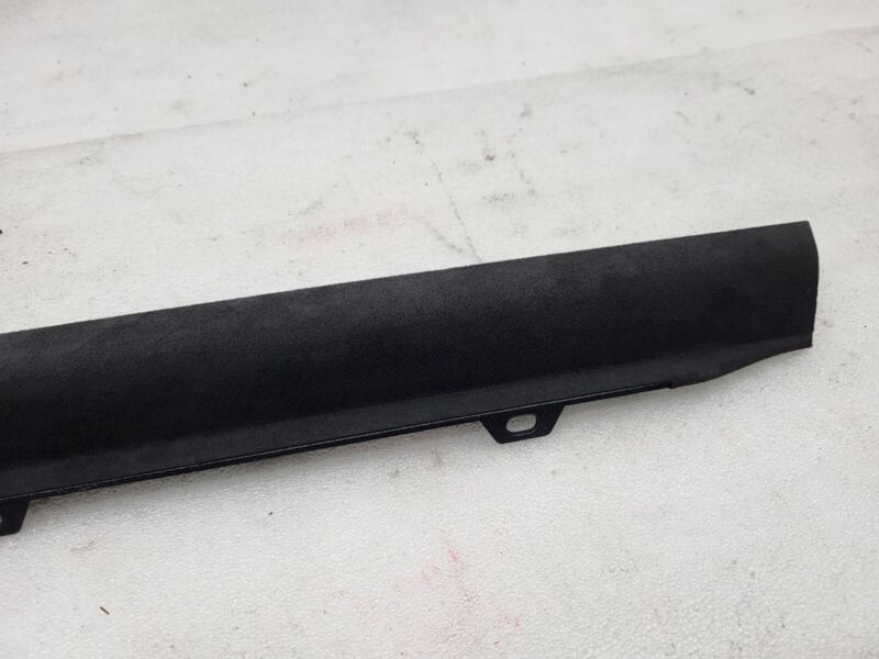 105155604B ⭕ 2016-2020 Tesla Model X Falcon Door Mid Gap Hider Right Side OEM 1051556-04-B