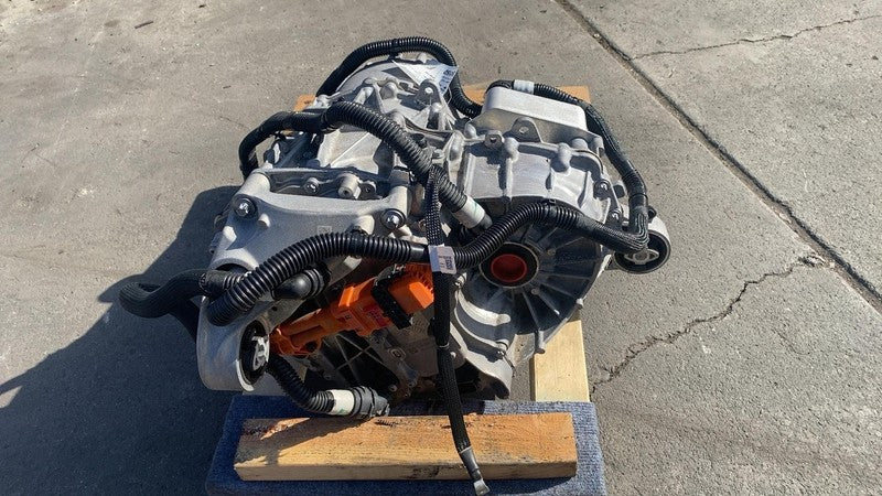 ⭕ 20-24 Model Y Rear Drive Unit Engine Electric Motor Low Current 1120