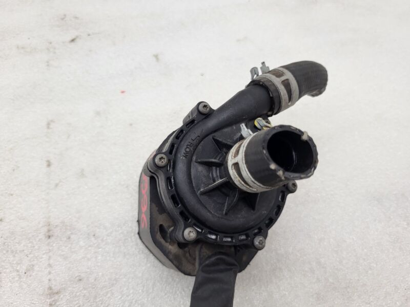 103534800F 2016-2020 Tesla Model S X Cooling System Auxiliary Water Coolant Pump FWD Assy