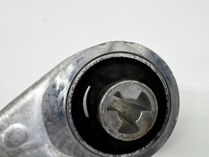 104435600C 2017-2018 Tesla Model 3 Front Right Lower Suspension Control Arm Compliance Link