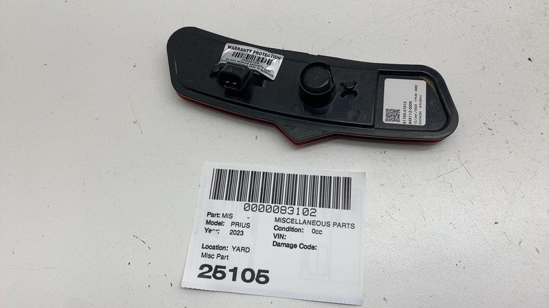 ⭕ 2023-2025 Toyota Prius Rear Left Side Marker Light Lamp Assembly 817
