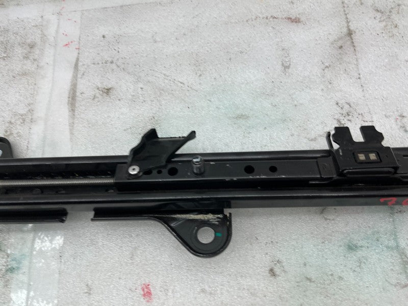 ⭕ 2016-2020 Tesla Model X Rear Right 2nd Row Seat Rail Track Section Frame Assy