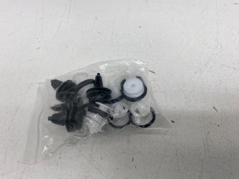 1494186 00 B ⭕ 20-24 Tesla Model Y Front Right Fender Garnish Wheel Arch Molding 1494186-00-B