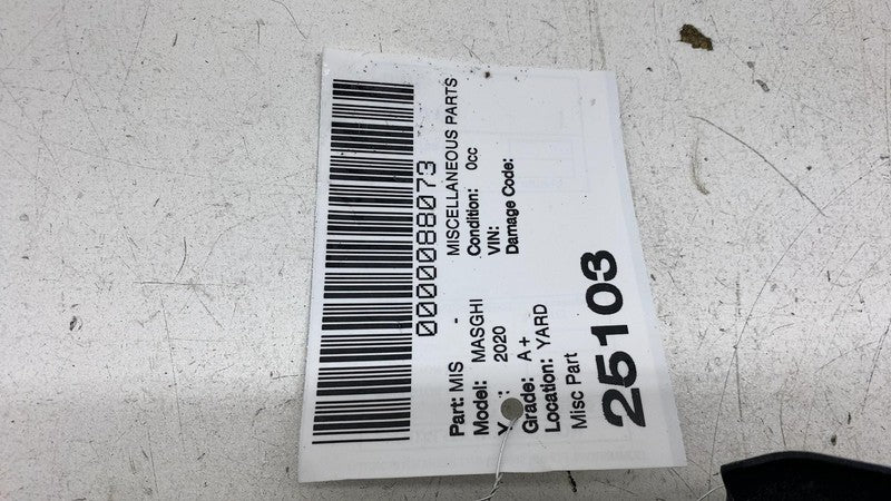 ⭕ 14-20 Maserati Ghibli Front Left or Right Air Intake Cleaner Box Mou