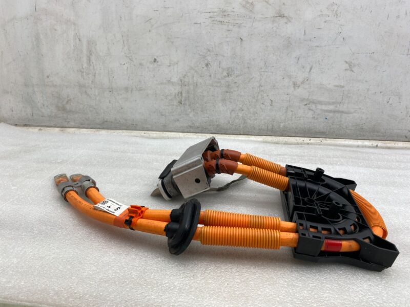 1022565 10 F 2012-2015 Tesla Model S MS High Voltage Battery to Rear Junction Box Harness OEM