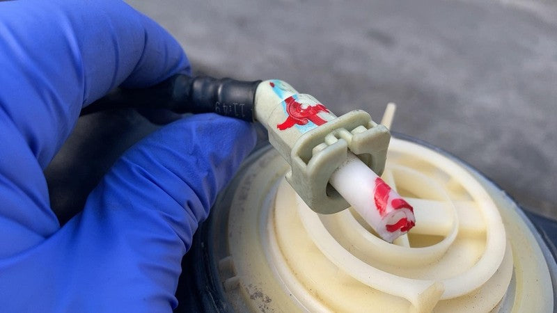 68068728AH ⭕ 2007-2018 Jeep Wrangler JK Fuel Tank 4 Door 22.5 Gallon OEM 68068728AH Damaged