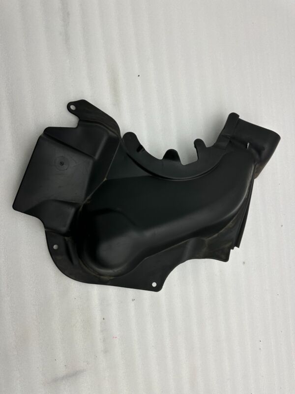 100541900B 2012-2015 Tesla Model S MS Front Passenger Side Shock Strut Tower Cap Right OEM