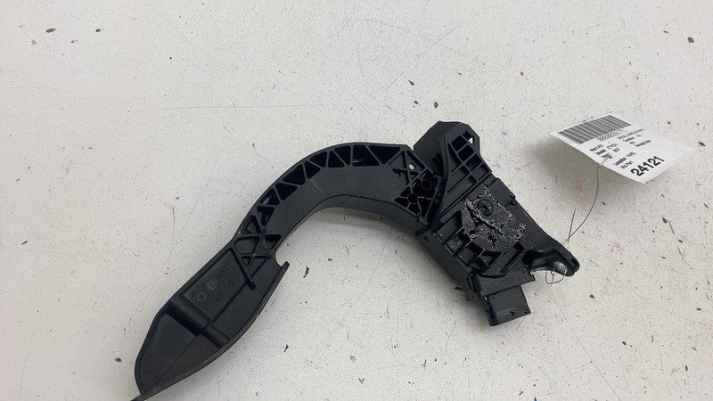 4KL723523 ⭕ 19-23 Audi E-Tron Quattro Gas Foot Pedal Accelerator Throttle Sensor 4KL723523