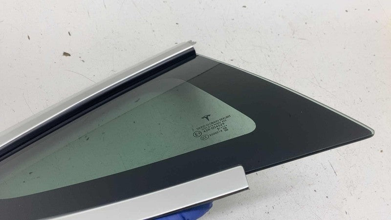 108070600H ⭕ 2017-2020 Tesla Model 3 Rear Right Quarter Fixed Window Glass RH 1080706-00-H