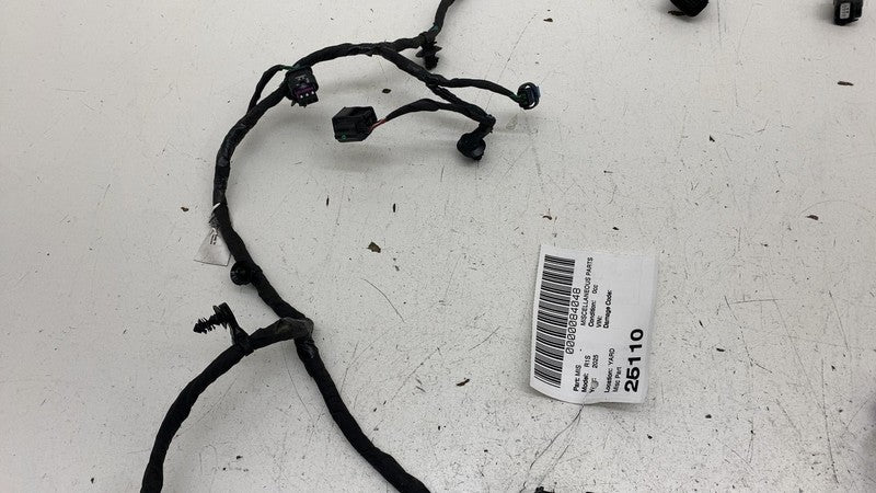 PT00568004B ⭕ 2025 Rivian R1S Rear Bumper Fascia Wire Wring Harness Connector PT00568004-B