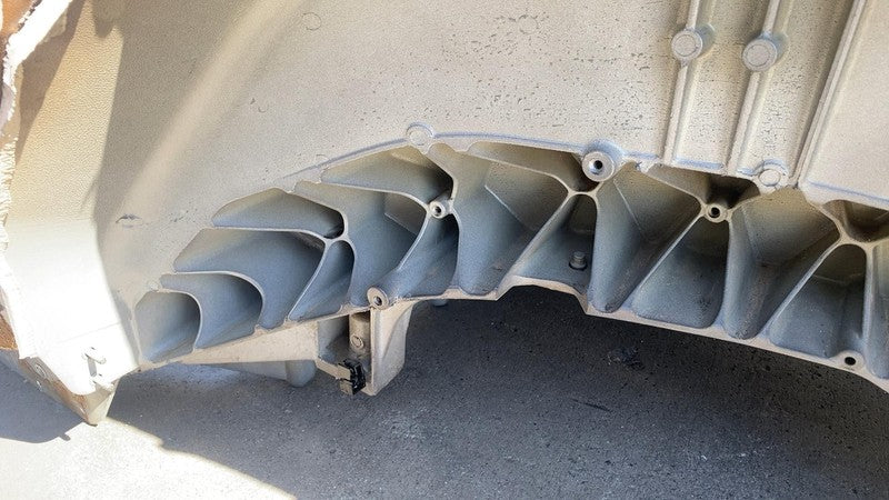 ⭕ 20-23 Tesla Model Y Rear Underbody Cast Rub Structural Assy (One-Pie