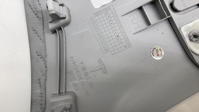 149460700C 2020-2023 Tesla Model Y MY Passenger Side B-Pillar Upper Trim Cover Panel Right