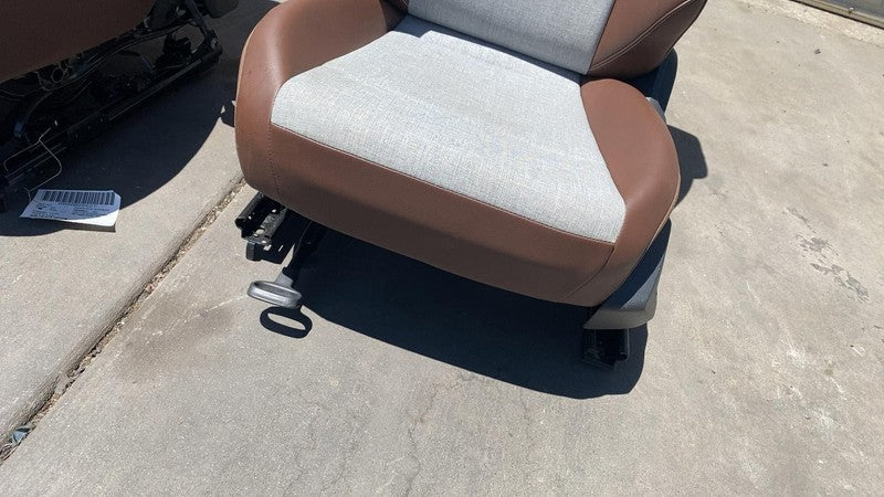 ⭕ 2021-2023 Volkswagen ID.4 Front & Rear Bucket Seat Set of 4