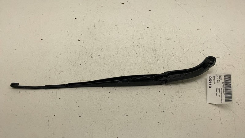 ⭕ 2025 Rivian R1S Front Left Driver Side Windshield Wiper Arm OEM
