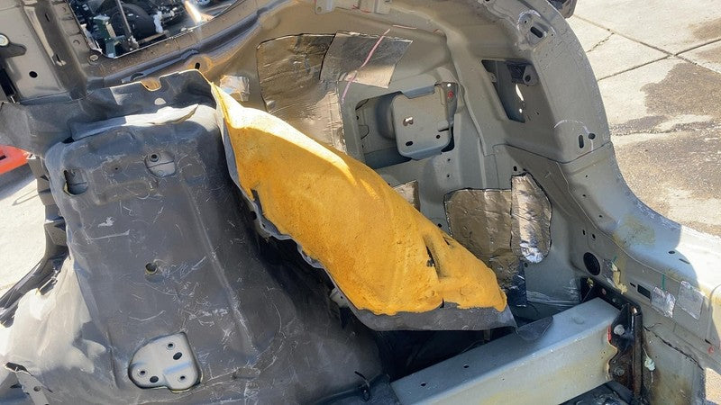 ⭕2016-2020 Tesla Model X Rear Right Quarter Fender Frame Panel Cutout