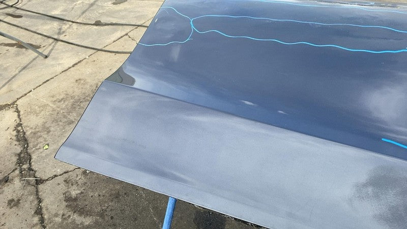 ⭕20-24 Tesla Model Y Front Passenger Side Door Shell Panel Right OEM G