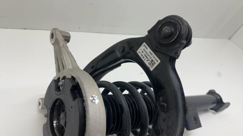 ⭕ 18-23 Model 3 M3 Front Left Shock Strut + Control Arm + Bracket 1044