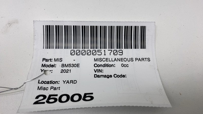 2017-2022 BMW 530e G30 Rear 2nd Row Center Middle Seat Belt Retractor