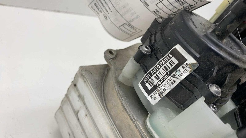 ⭕ 2020-2024 Tesla Model Y Supermanifold Refrigerant Chiller w/ Coolant