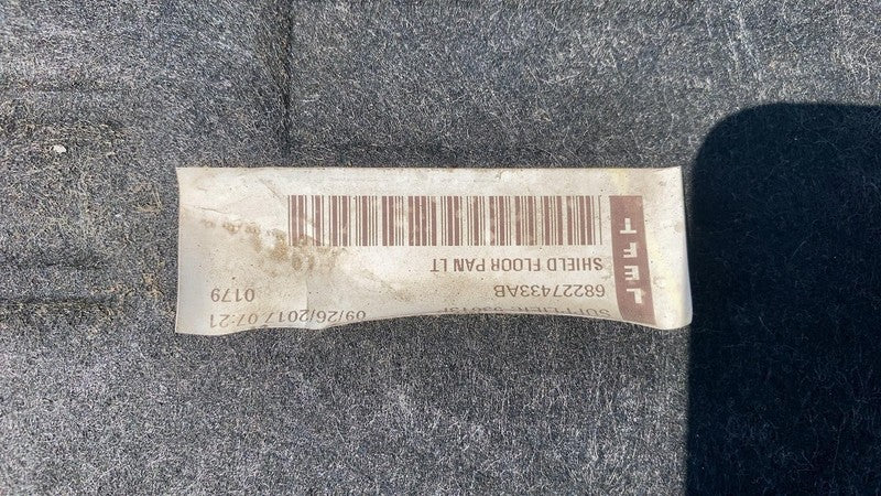 68227433AB ⭕ 17-25 Chrysler Pacifica Rear Left Side Splash Shield Guard Cover LH 68227433AB