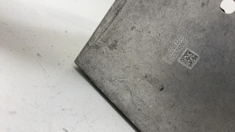 ⭕ 22 Mercedes Benz EQS450+ HV Battery Coolant Heater w/ Bracket Assy A