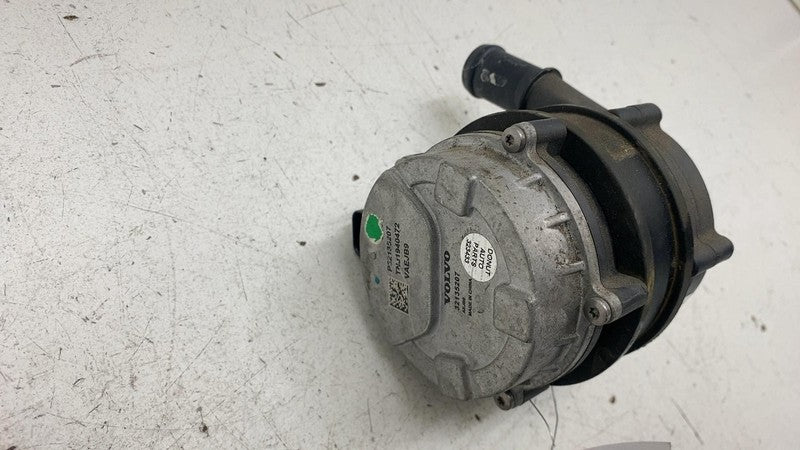 32135207 ⭕ 21-23 Polestar 2 Drive Motor Inverter Cooler Auxiliary Water Pump OEM 32135207