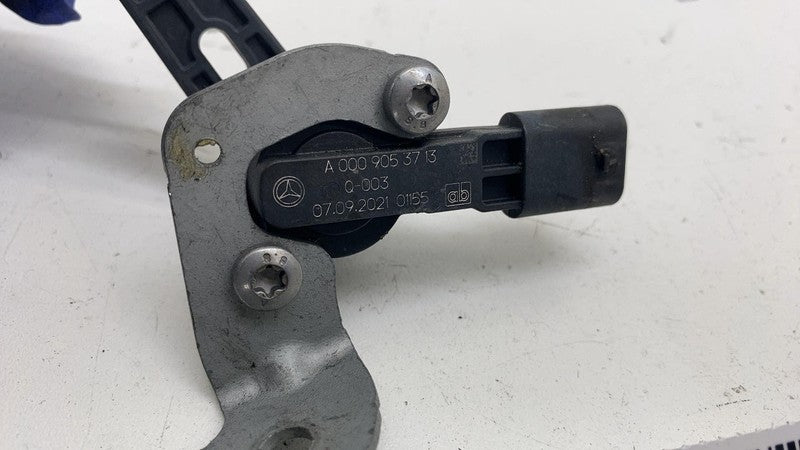 A 000 905 37 13 ⭕ 2022 Mercedes-Benz EQS 450+ Rear Left Ride Height Level Sensor LH A0009053713