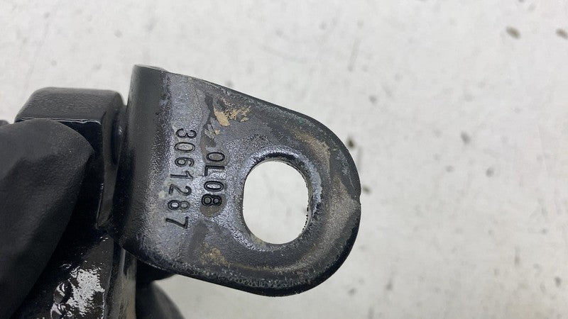 ⭕ 20-23 Model Y Front Left Upper & Lower Door Hinge Closure Assist 149