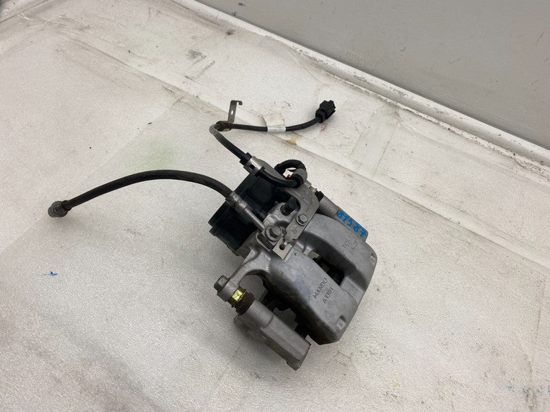 104462400F ⭕ 2017-2025 Tesla Model 3 Rear Right Caliper + Brake Hose Line BASE 1044624-00-F