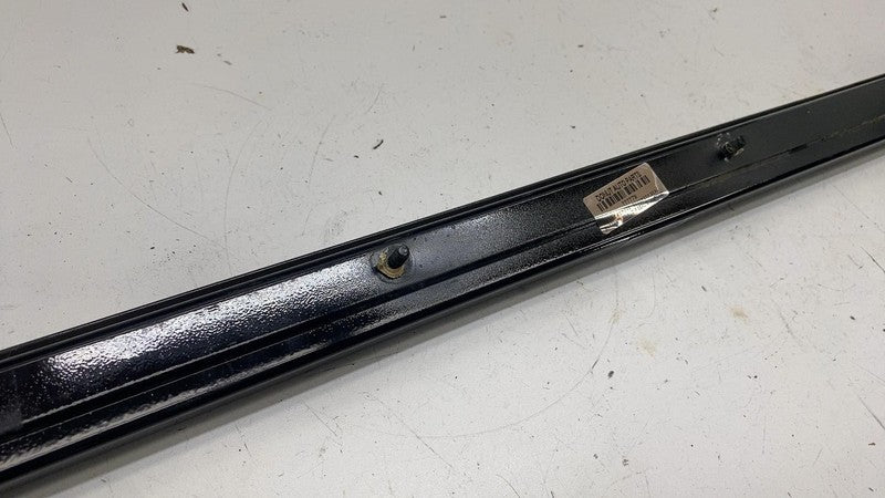 ⭕ 2017-2025 Chrysler Pacifica Rear Right Slide Door Center Roller Track Rail RH