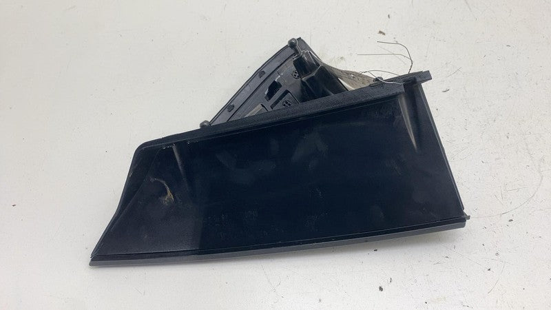 ⭕ 2017-2024 Chrysler Pacifica Rear Driver Side D-Pillar Applique Moldi