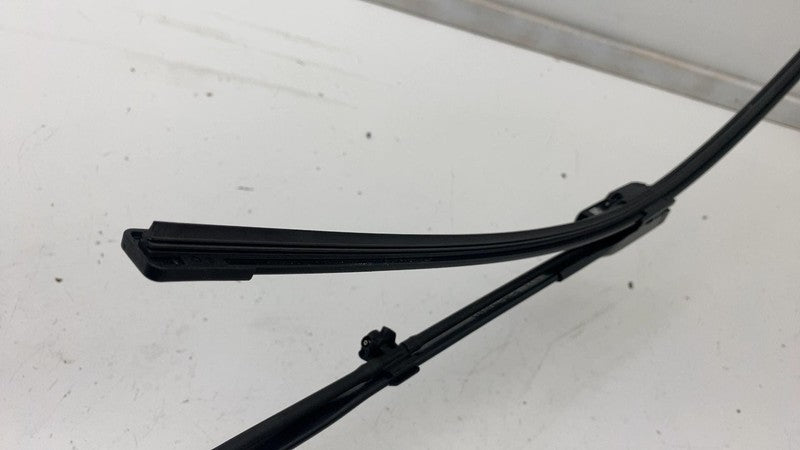⭕ 2020-2023 Tesla Model Y Front Driver Side Windshield Wiper Arm & Bla