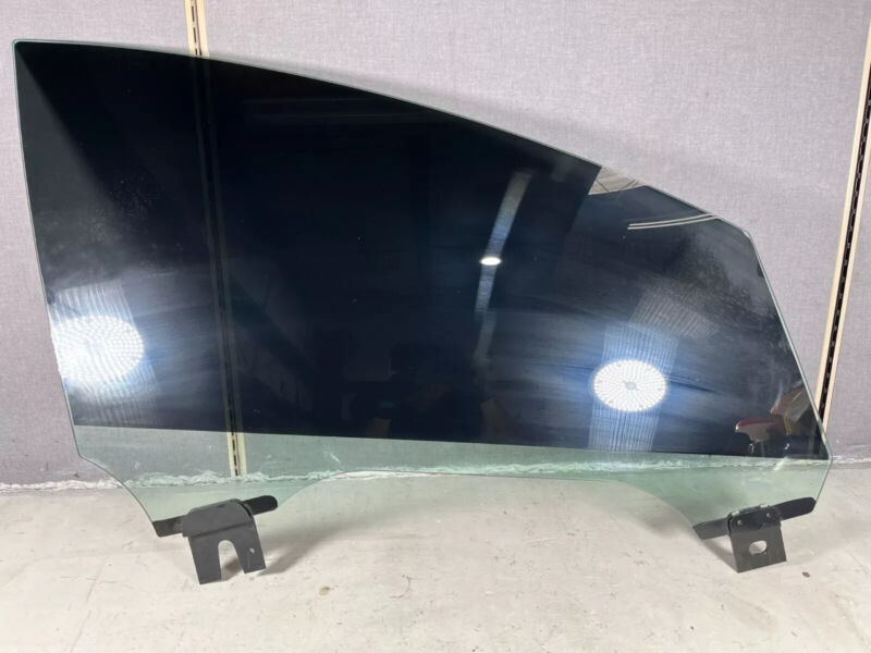 43R04530 2016-2020 Tesla Model X Front Passenger Side Door Window Glass Right Rh Assembly