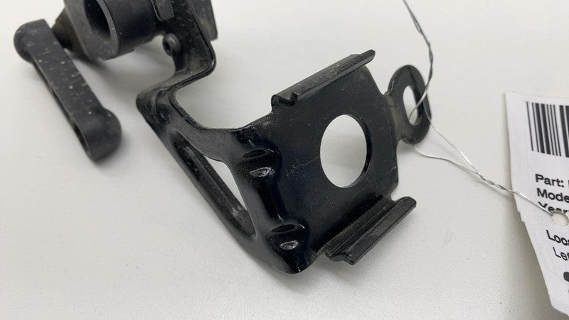 125097100B 2024 2025 Tesla Cybertruck Rear Driver Side Suspension Height Level Sensor Left