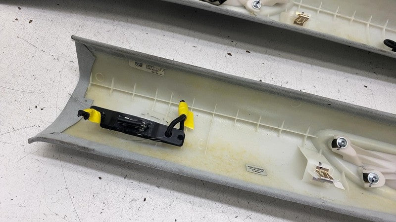 PT00016444B ⭕ 22-24 Rivian R1T Front Left & Right A-Pillar Upper Trim w/ Speaker PT00016444B