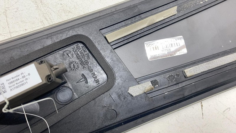 ⭕2016-2020 Tesla Model S Right B-Pillar Applique Glass Trim Molding 10