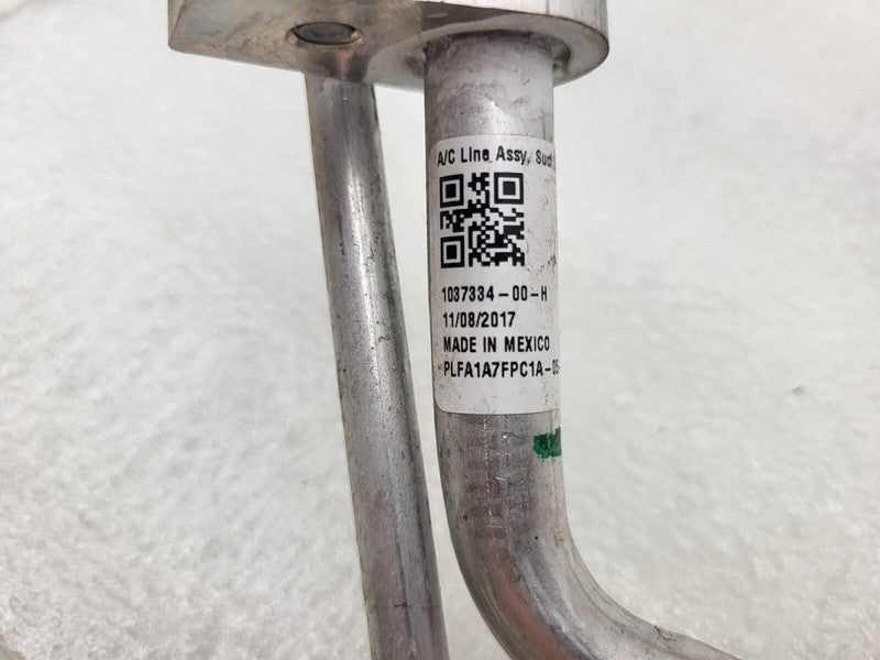 103733400H 16-20 Model X AC Line Liquid Suction to Right Hand Rocker Hose Pipe 1037334-00-H
