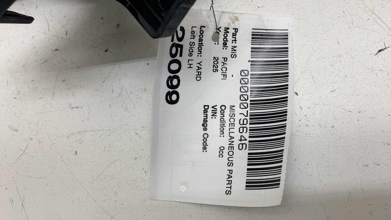 9449149795A ⭕ 21-25 Chrysler Pacifica Front Driver Side Fog Light Lamp Cover Cap 9449149795A