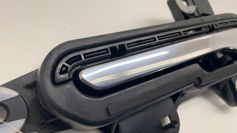 1081832-99-F ⭕17-20 Tesla Model 3 Rear Right Outside Door Handle Exterior Outer 1081832-99-F