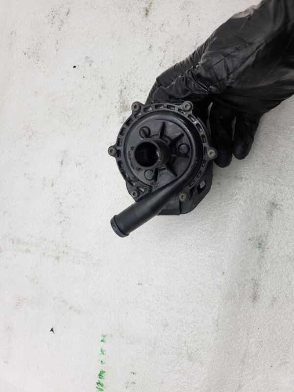 2016-2020 Tesla Model S X Cooling System Auxiliary Water Coolant Pump FWD Assy