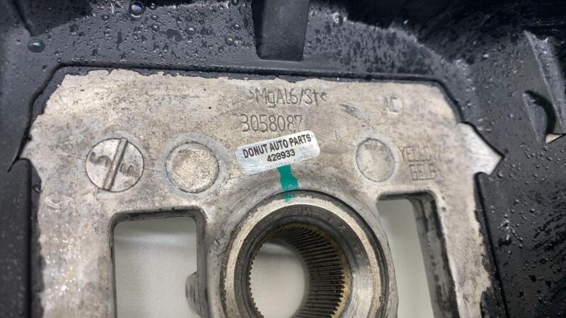 1036774-00-C 2012-2015 Tesla Model S MS Performance Steering Wheel Black Leather Assembly OEM