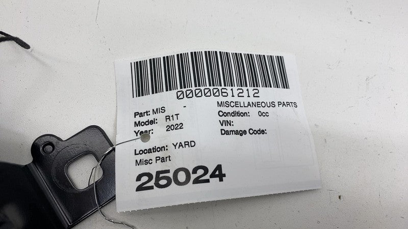 C100016268E 22-24 Rivian R1T Rear Left/Right Gear Tunnel Door Lock Latch Actuator C100016268